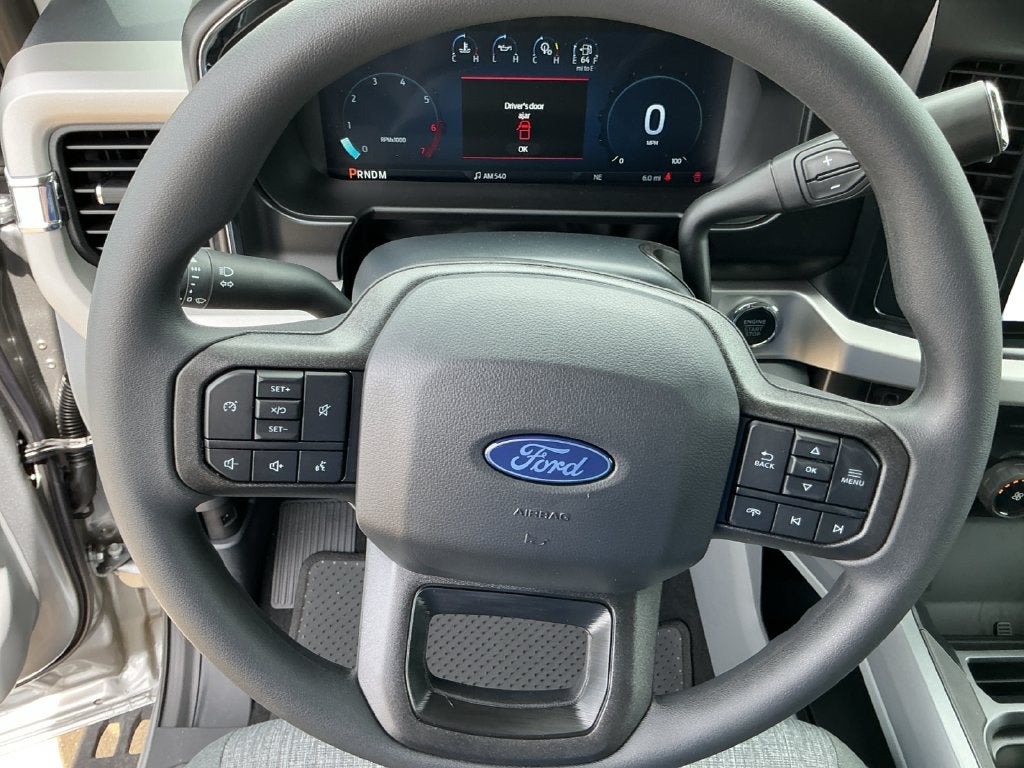 2027 Ford F-250SD XLT