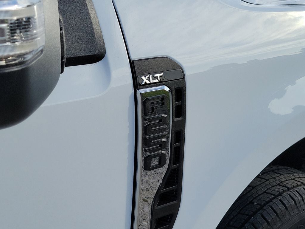 2026 Ford F-250SD XLT
