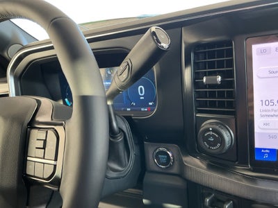 2027 Ford F-350SD Platinum