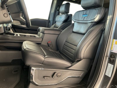 2027 Ford F-350SD Platinum