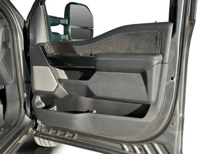 2027 Ford F-350SD Platinum