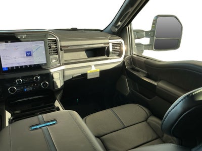 2027 Ford F-350SD Platinum