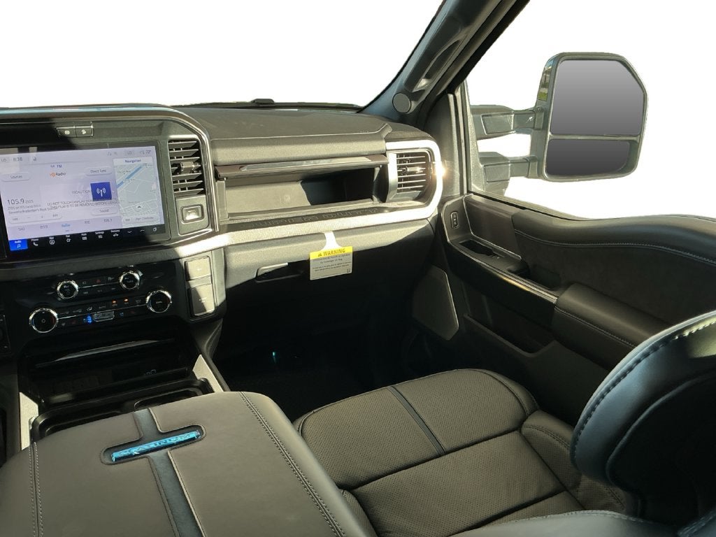 2027 Ford F-350SD Platinum