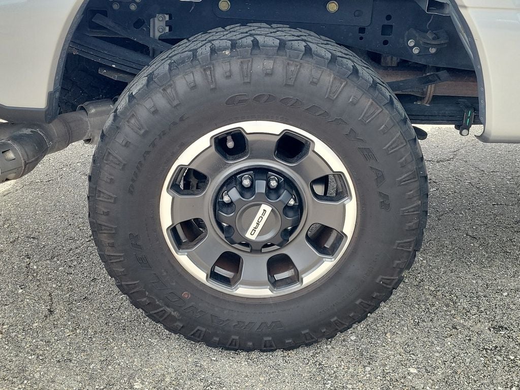 2023 Ford F-350SD Lariat