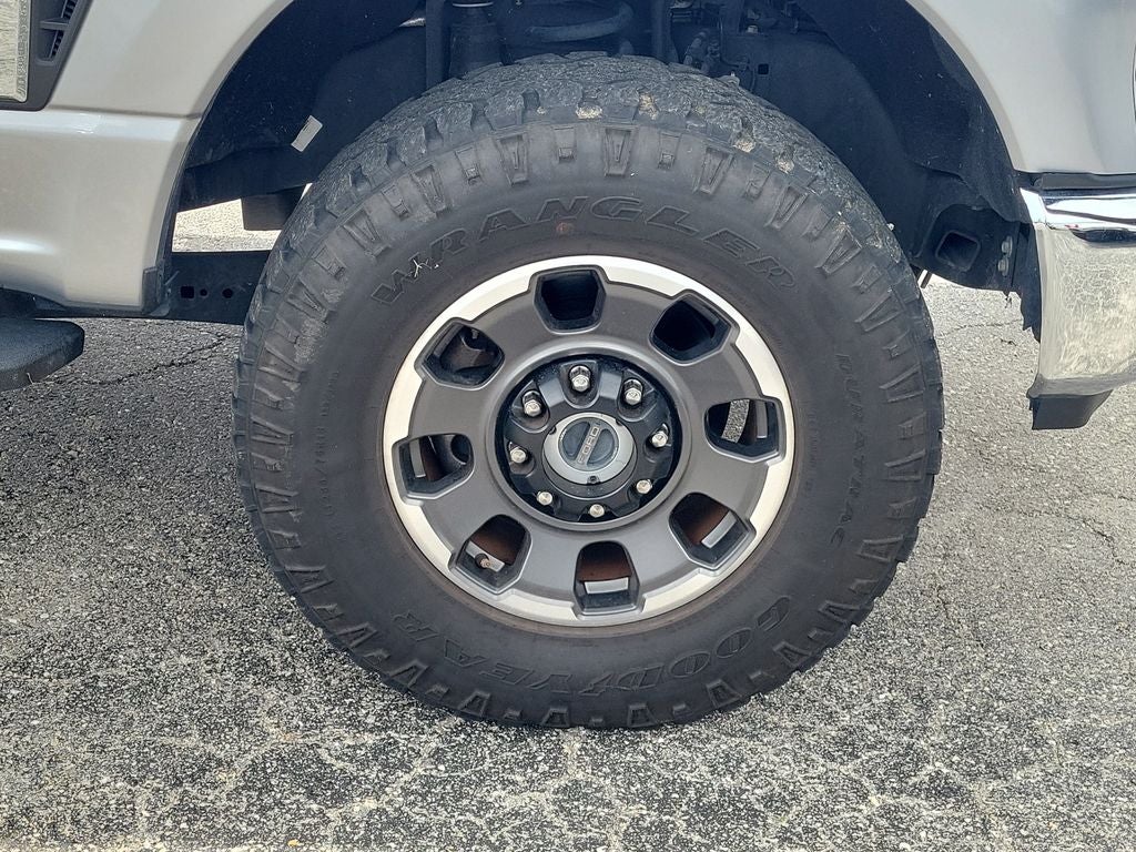 2023 Ford F-350SD Lariat