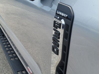 2023 Ford F-350SD Lariat