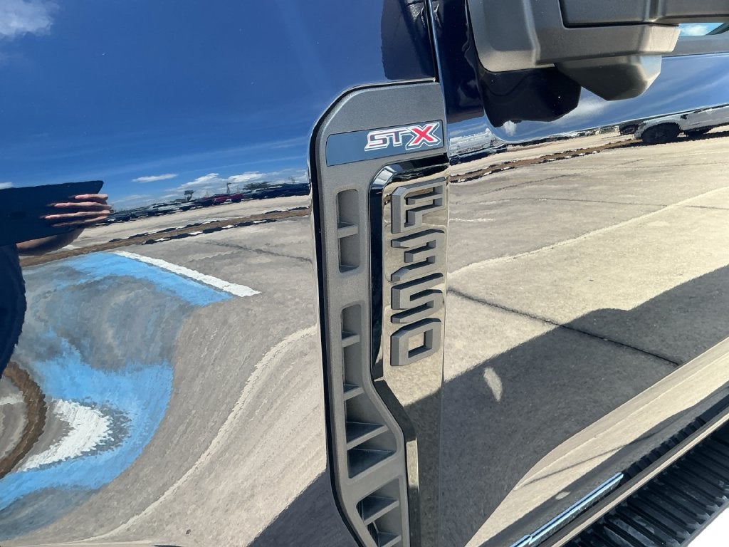 2025 Ford F-350SD XL