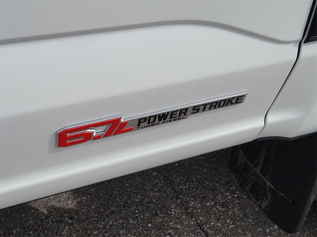 2026 Ford F-350SD Platinum DRW