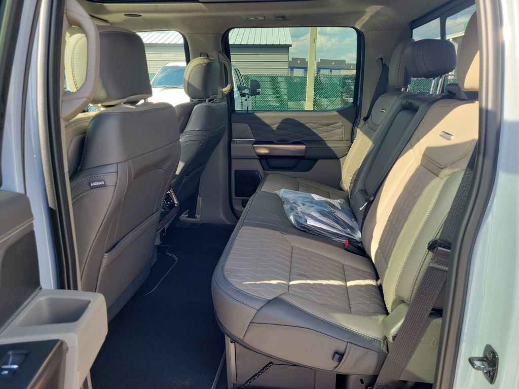 2026 Ford F-350SD Platinum DRW