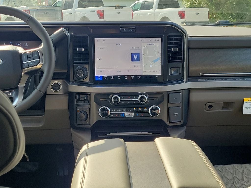 2026 Ford F-350SD Platinum DRW