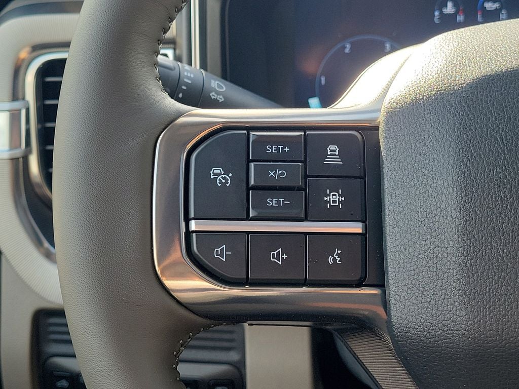 2026 Ford F-350SD Platinum DRW