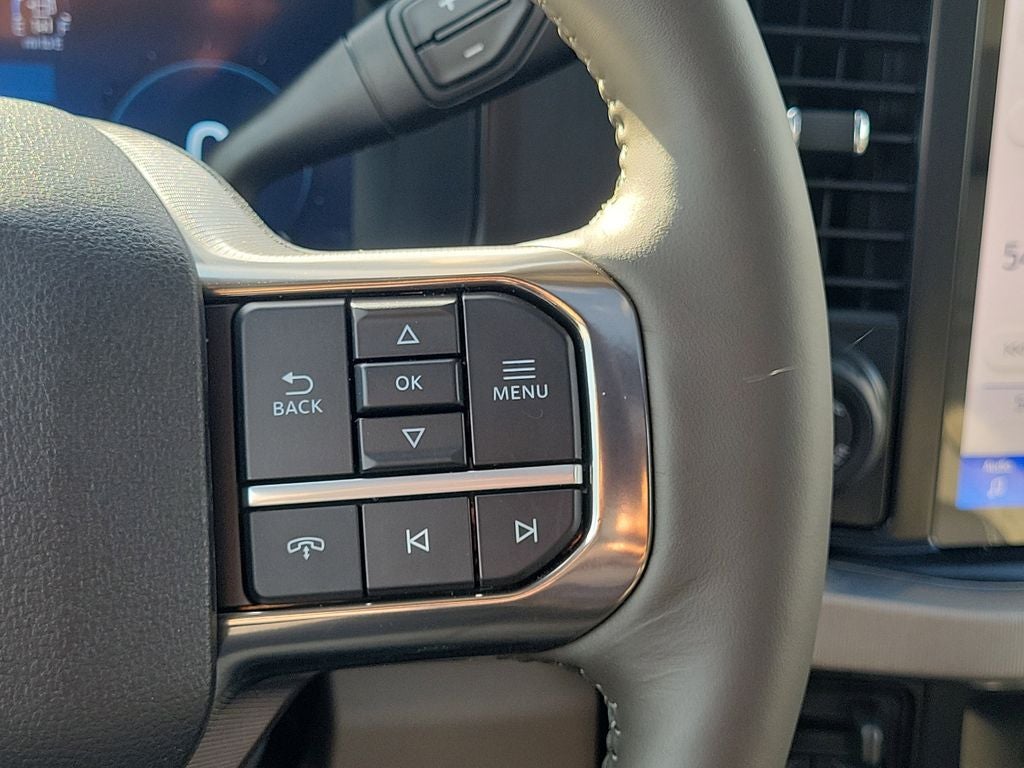 2026 Ford F-350SD Platinum DRW