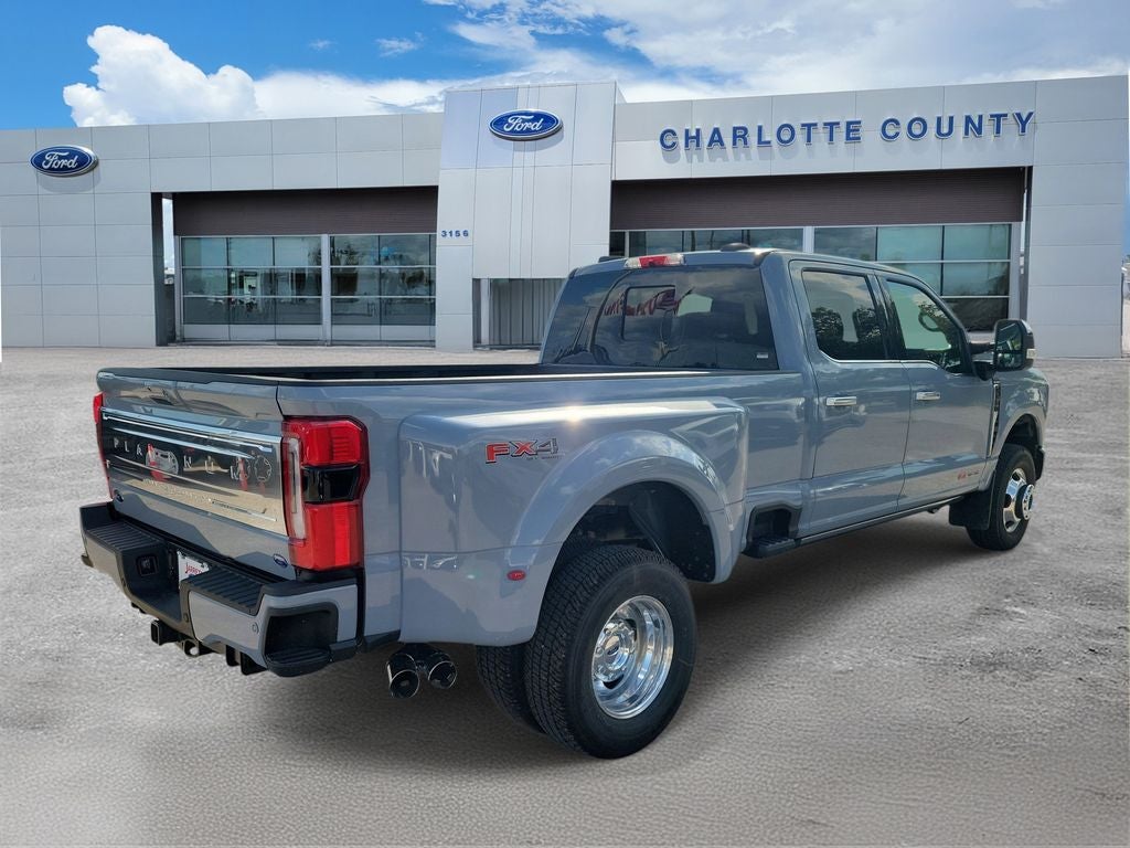 2026 Ford F-350SD Platinum DRW