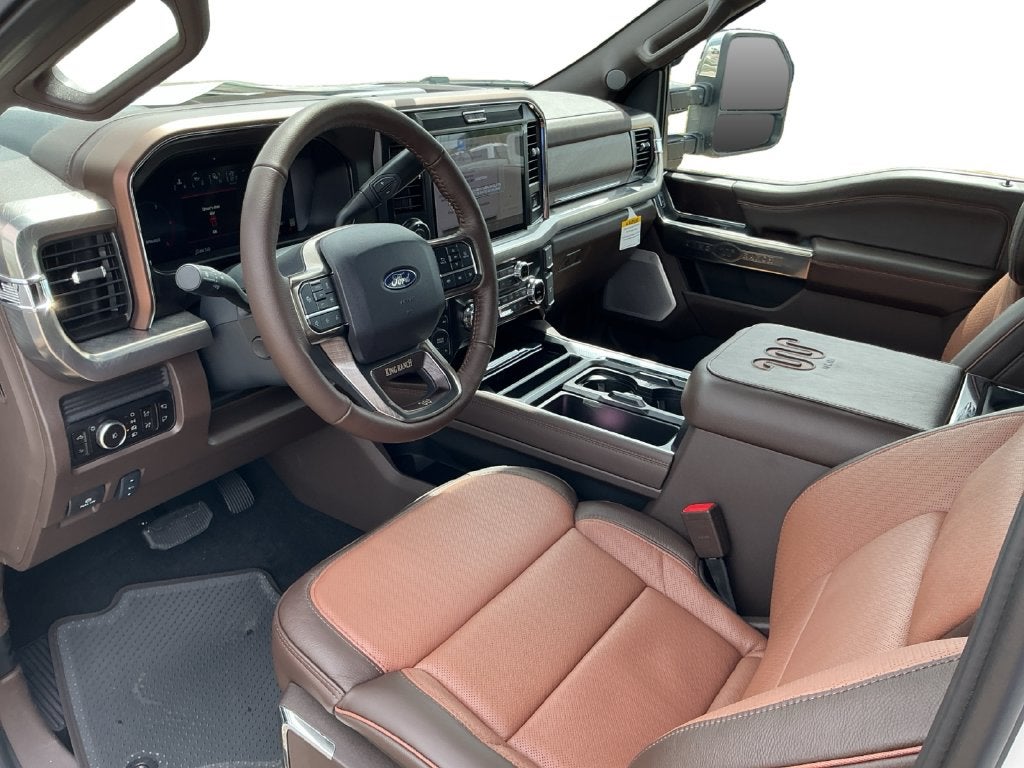 2027 Ford F-350SD King Ranch DRW