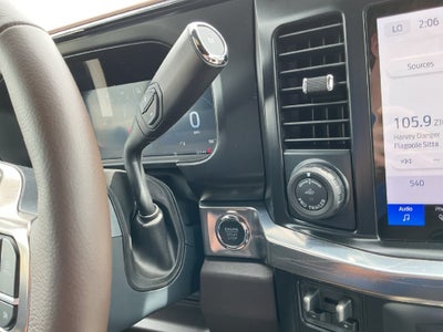 2027 Ford F-350SD King Ranch DRW