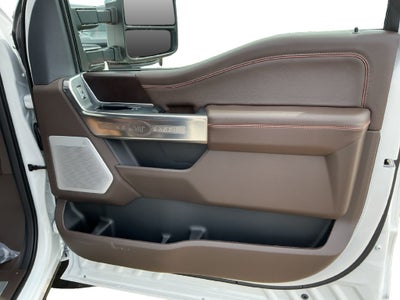 2027 Ford F-350SD King Ranch DRW