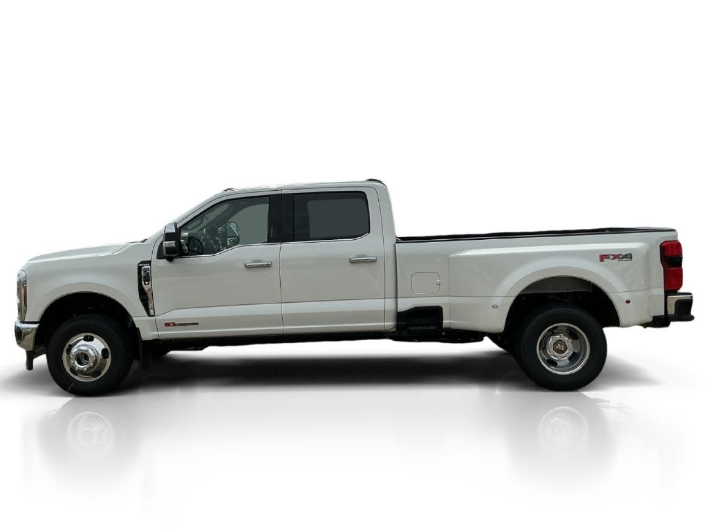 2027 Ford F-350SD King Ranch DRW