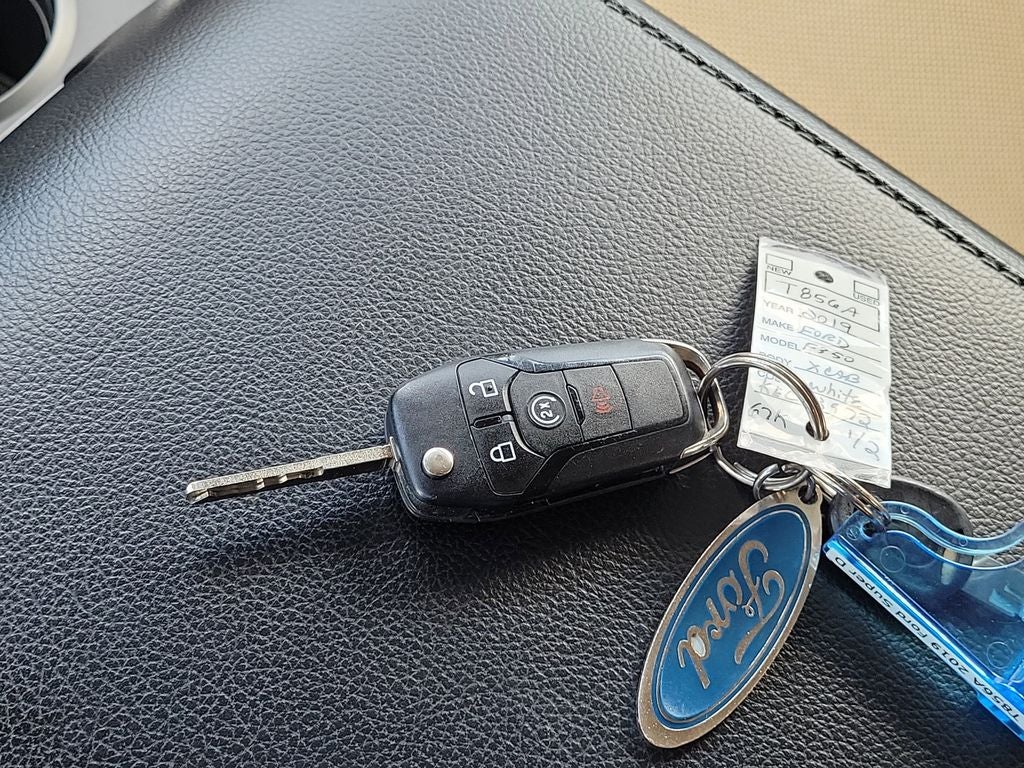 2019 Ford F-350SD Lariat