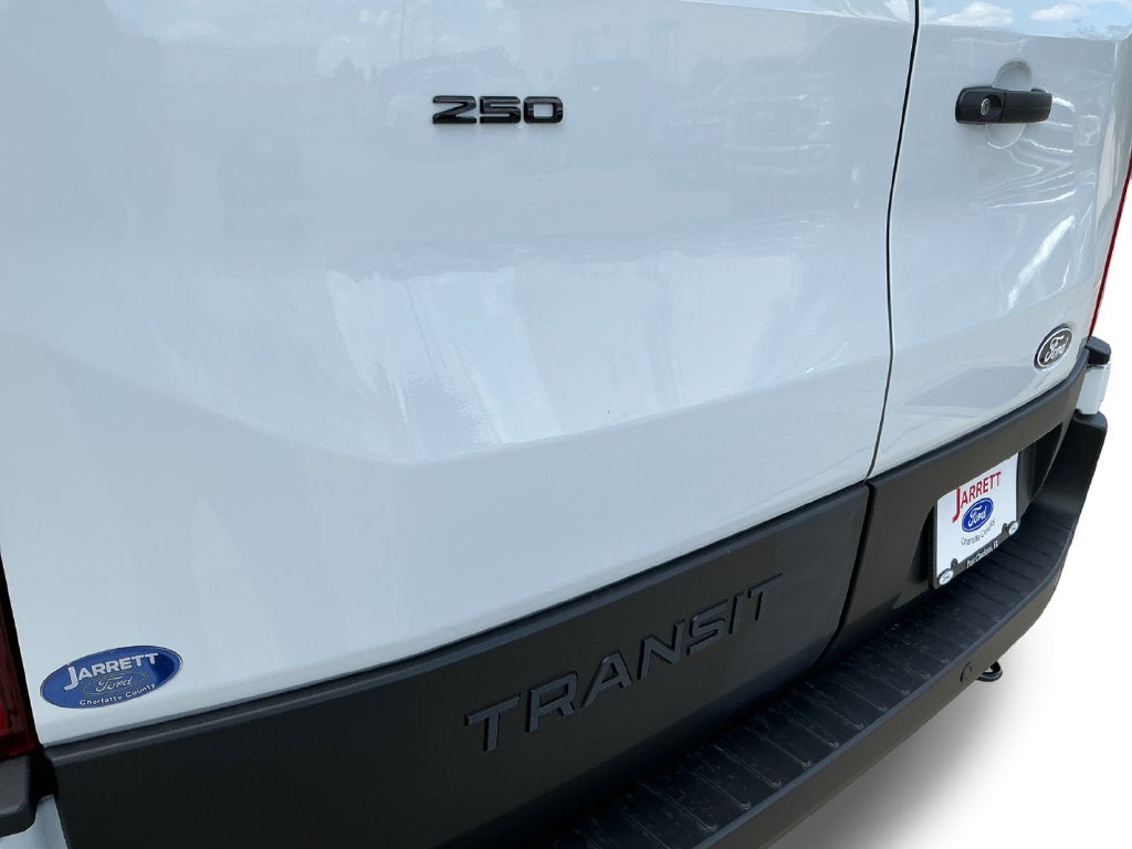 2027 Ford Transit-250 Base