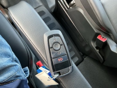 2027 Ford Transit-250 Base