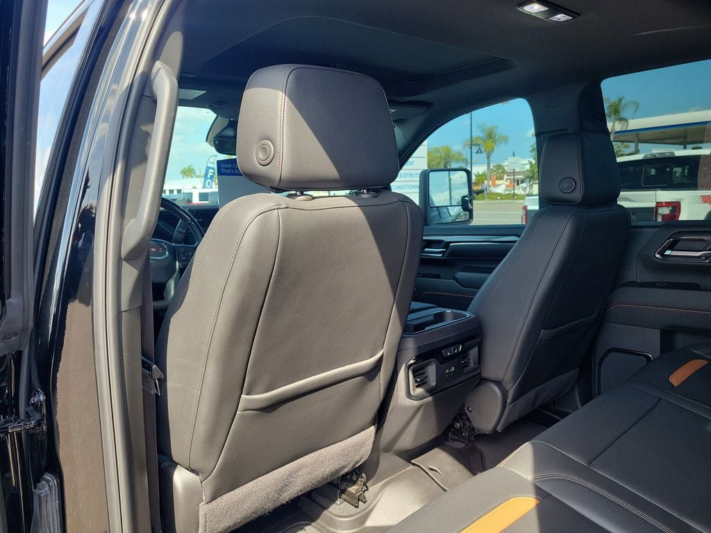 2024 GMC Sierra 2500HD AT4