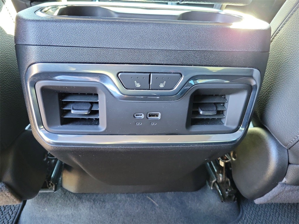 2025 GMC Sierra 2500HD Denali