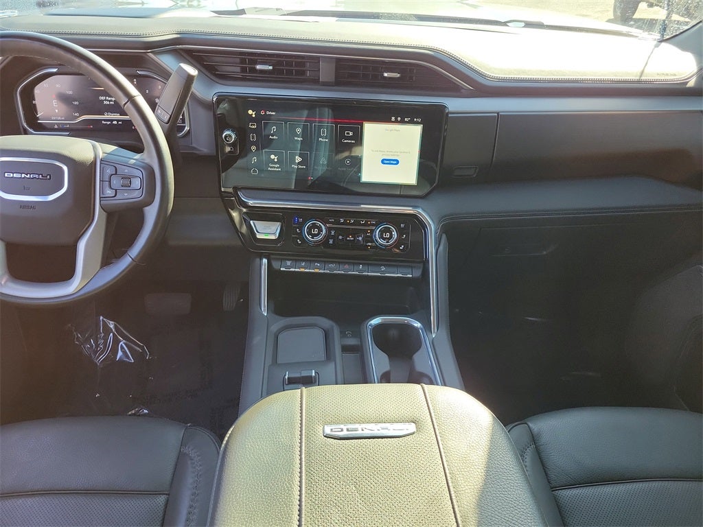 2025 GMC Sierra 2500HD Denali