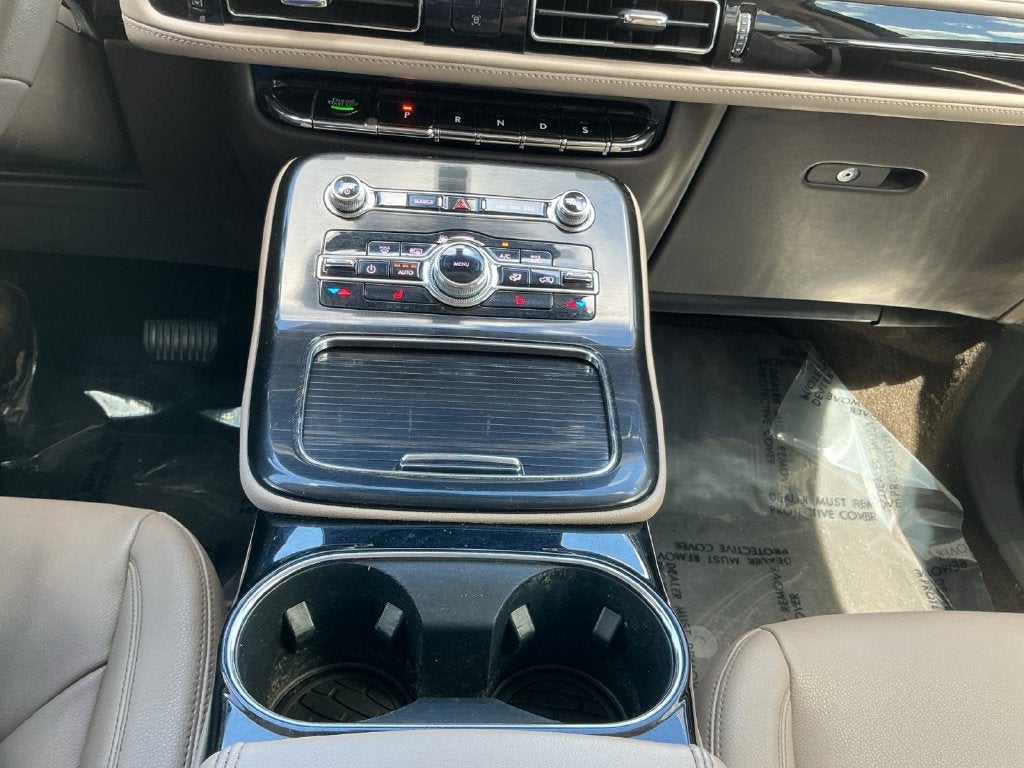 2022 Lincoln Nautilus Standard