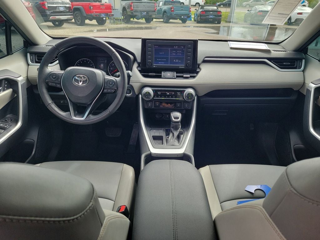 2021 Toyota RAV4 XLE Premium