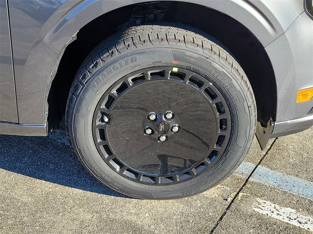 2026 Ford Maverick Lobo Standard