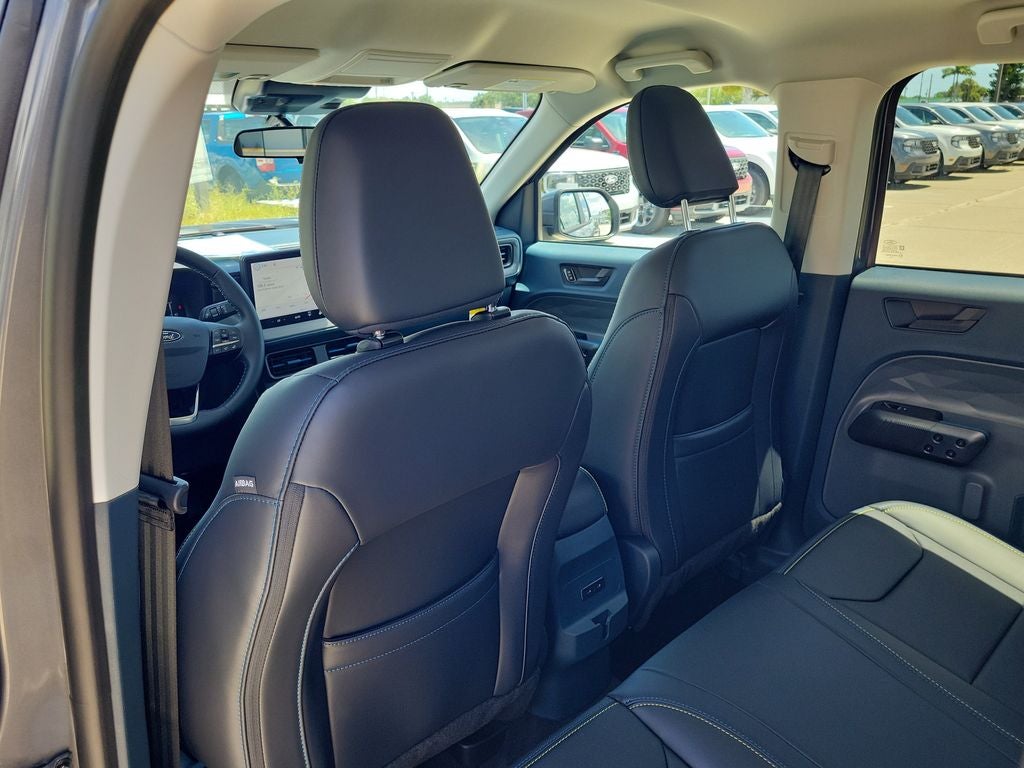 2026 Ford Maverick Lobo Standard