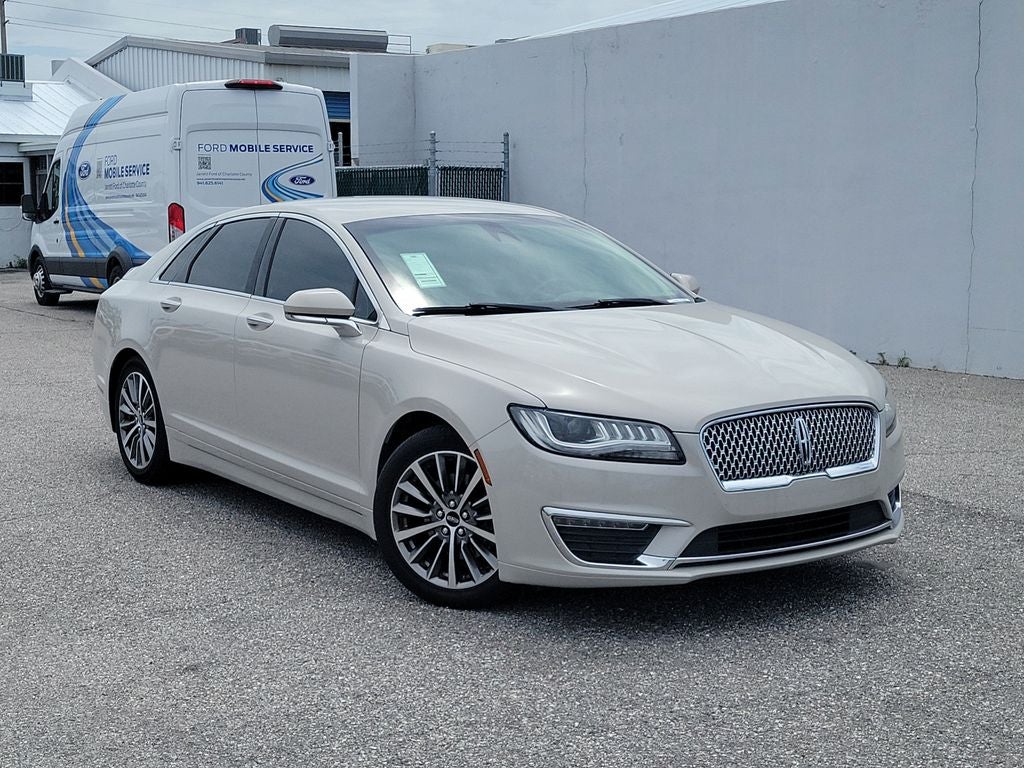 2020 Lincoln MKZ Standard