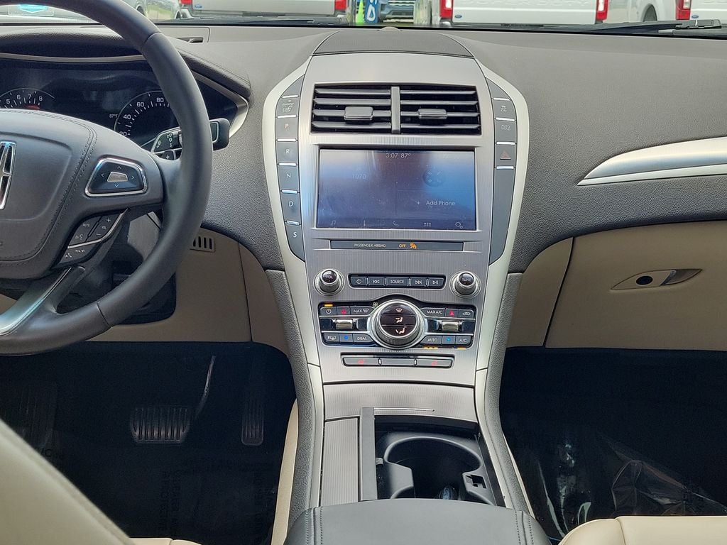 2020 Lincoln MKZ Standard