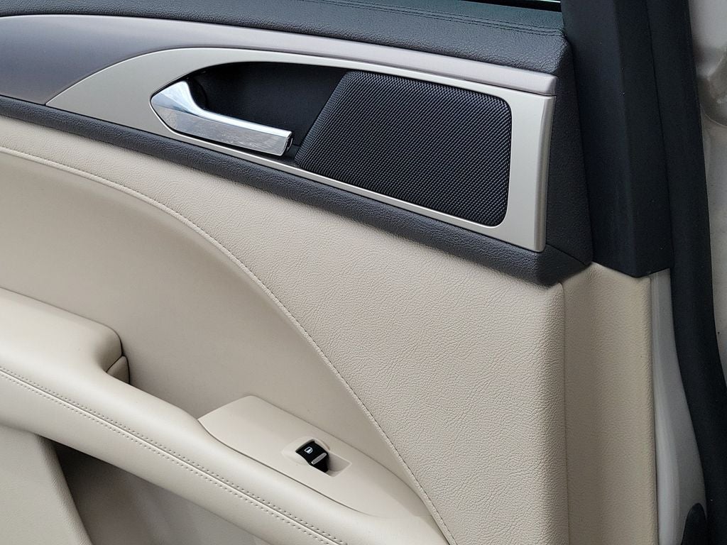 2020 Lincoln MKZ Standard