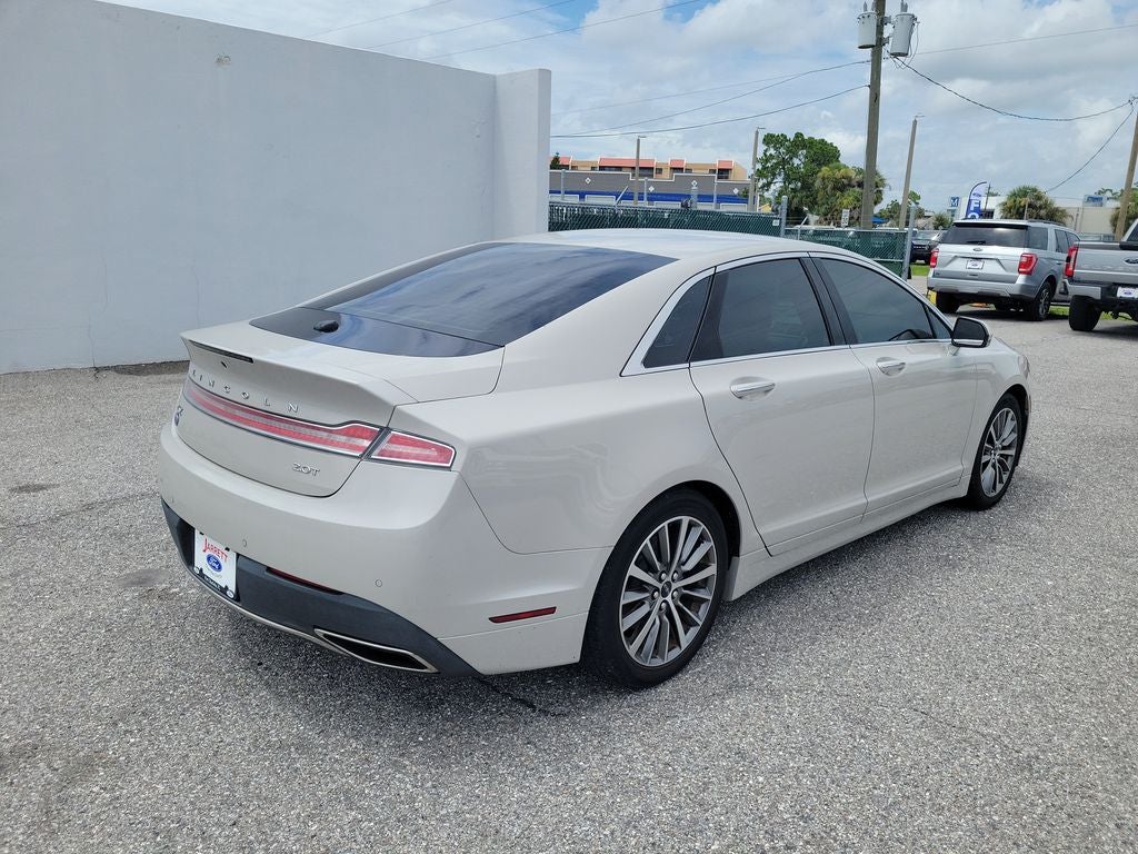 2020 Lincoln MKZ Standard