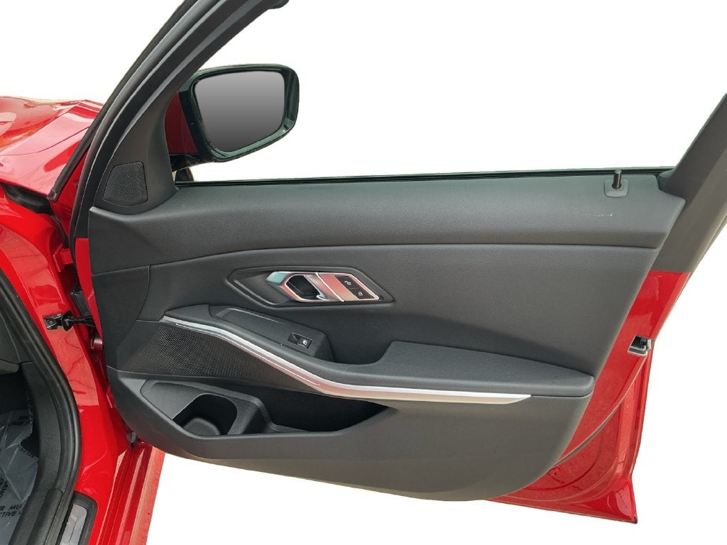 2023 BMW 3 Series 330i