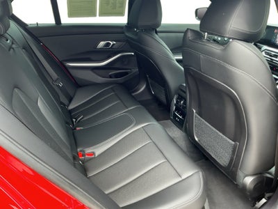 2023 BMW 3 Series 330i