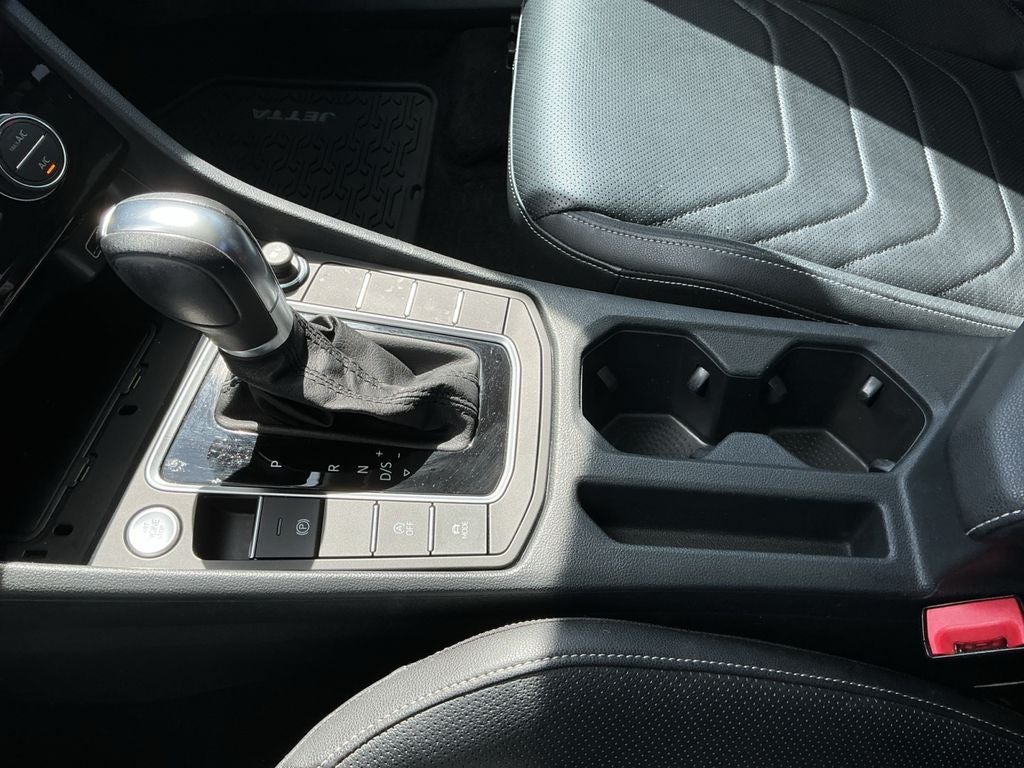 2019 Volkswagen Jetta SEL Premium