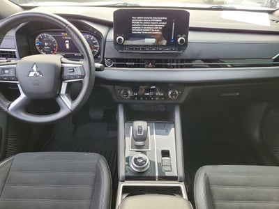 2024 Mitsubishi Outlander SE Black Edition