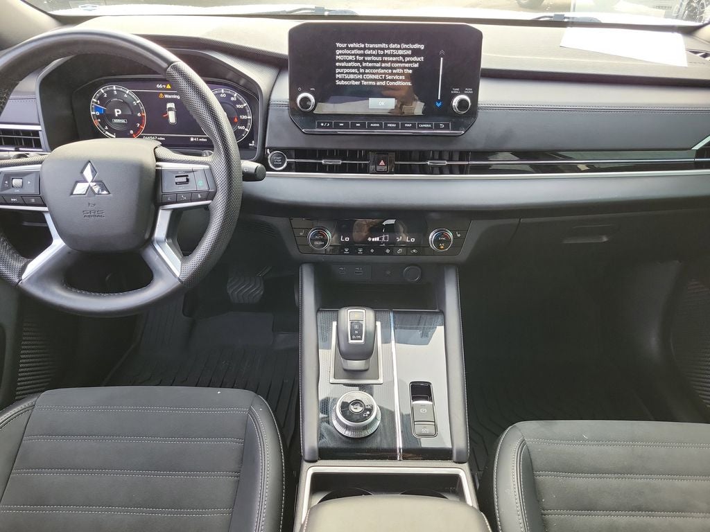 2024 Mitsubishi Outlander SE Black Edition