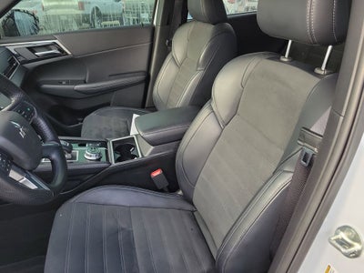 2024 Mitsubishi Outlander SE Black Edition