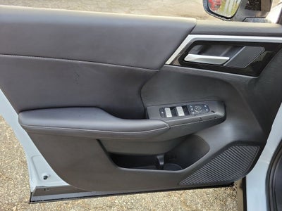 2024 Mitsubishi Outlander SE Black Edition