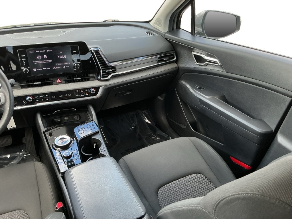 2024 Kia Sportage Hybrid LX