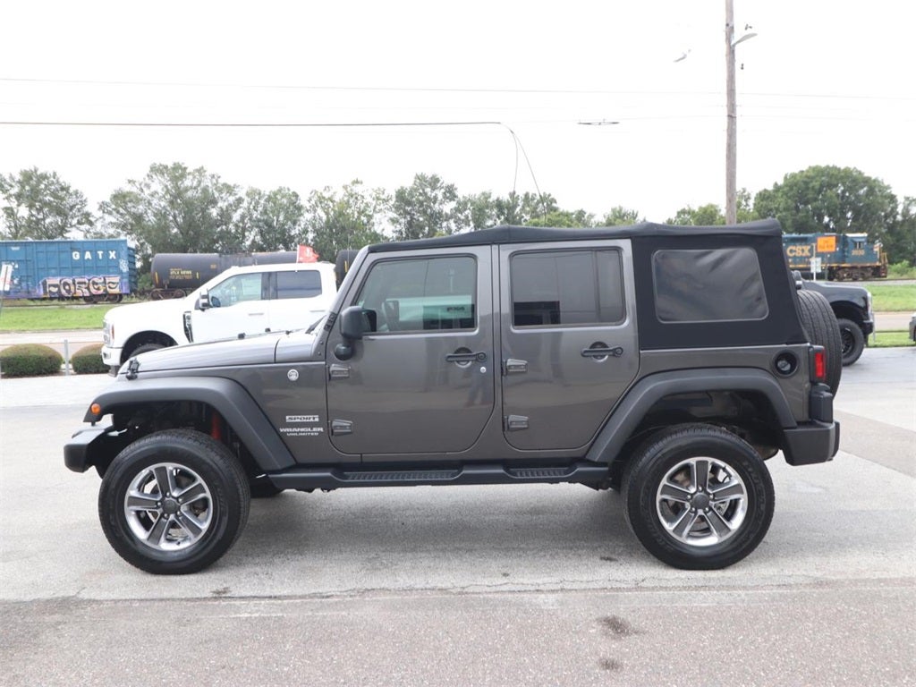2016 Jeep Wrangler Unlimited Sport