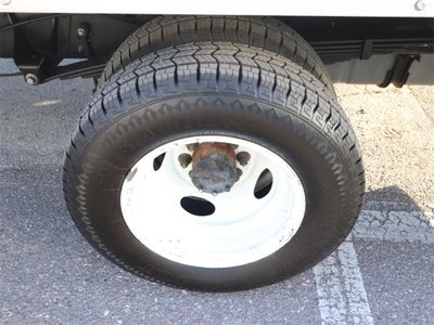 2023 Ford E-450SD Base