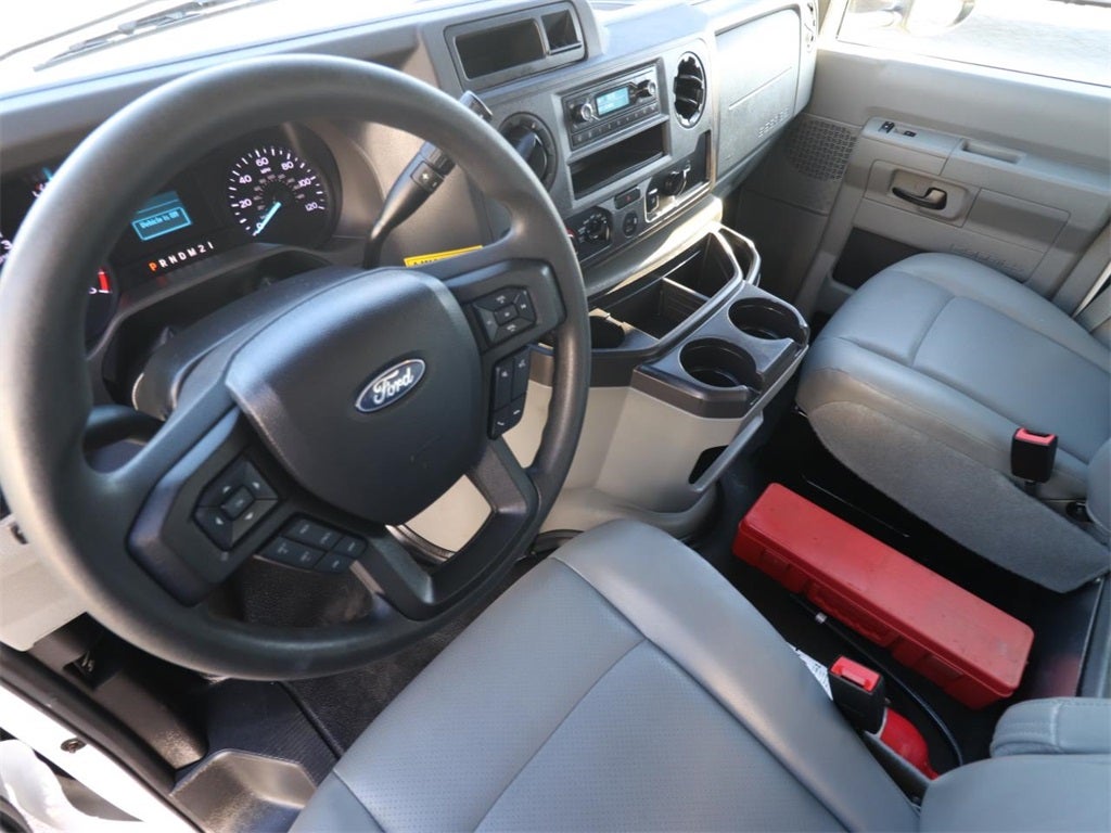 2023 Ford E-450SD Base