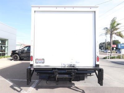 2022 Ford E-450SD Base