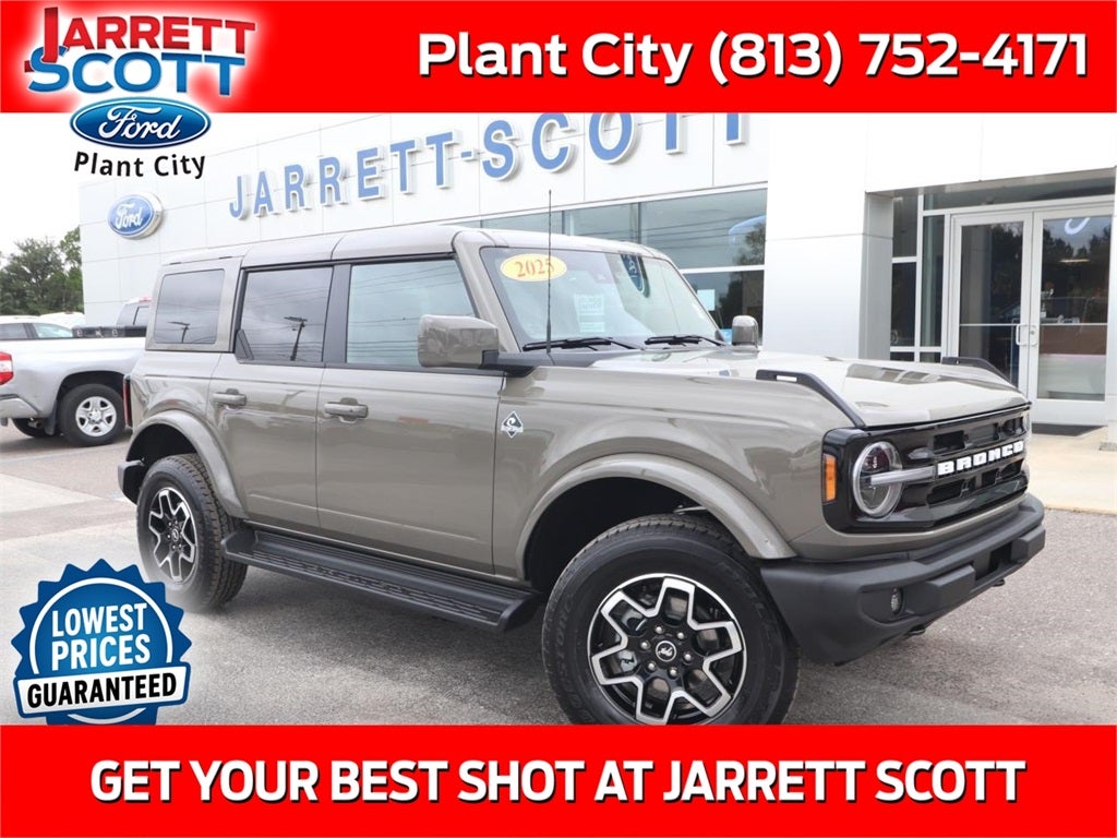 2025 Ford Bronco Outer Banks