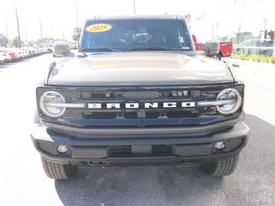 2025 Ford Bronco Outer Banks