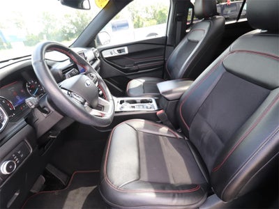 2022 Ford Explorer ST-Line